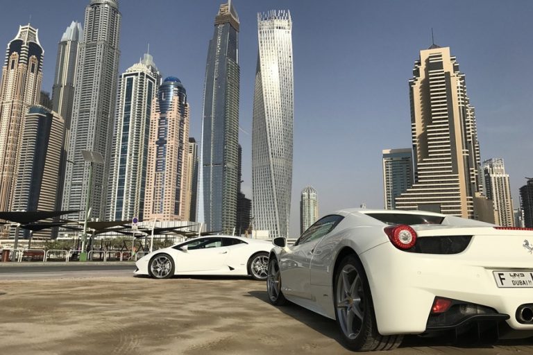 Renting a Luxury Car in Dubai: The Ultimate Experience