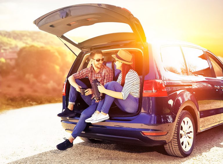 Which Car Rentals Are Best for Exploring Narrow Perth Streets